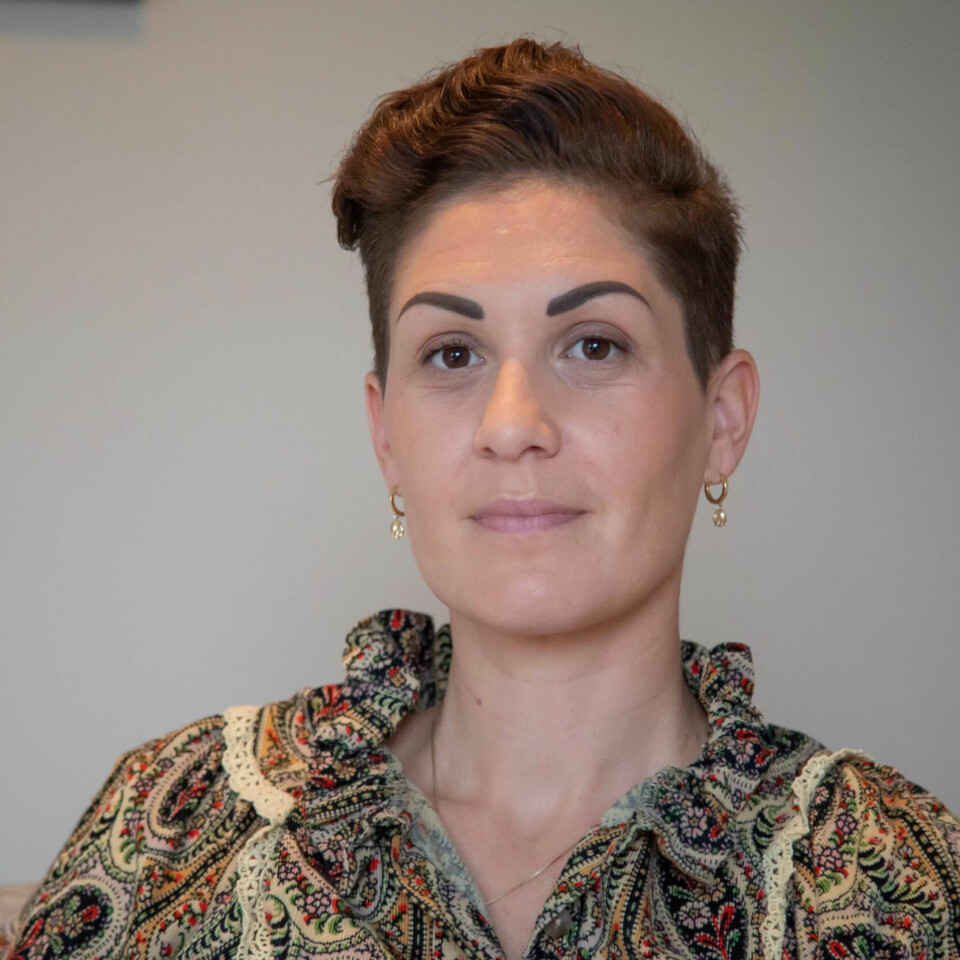 PÅDRIVER: Etter morens selvmord har Sara Henriksen har arbeidet for å senke terskelen for bruk av tvang i psykiatrien PÅDRIVER: Etter morens selvmord har Sara Henriksen har arbeidet for å senke terskelen for bruk av tvang i psykiatrien