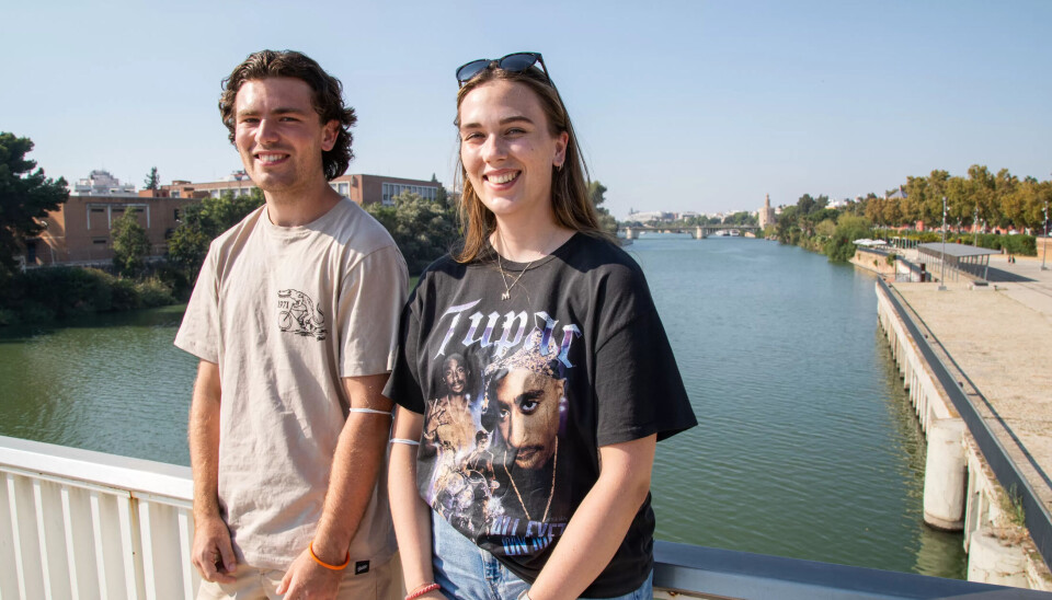 TAR EN SPANSK: Rasmus Jenker og Maia Almnes tar deler av læretida for å bli barne- og ungdomsarbeidere i Sevilla, der elva Guadalquivir er markant landemerke og deler byen i to. TAR EN SPANSK: Rasmus Jenker og Maia Almnes tar deler av læretida for å bli barne- og ungdomsarbeidere i Sevilla, der elva Guadalquivir er markant landemerke og deler byen i to.