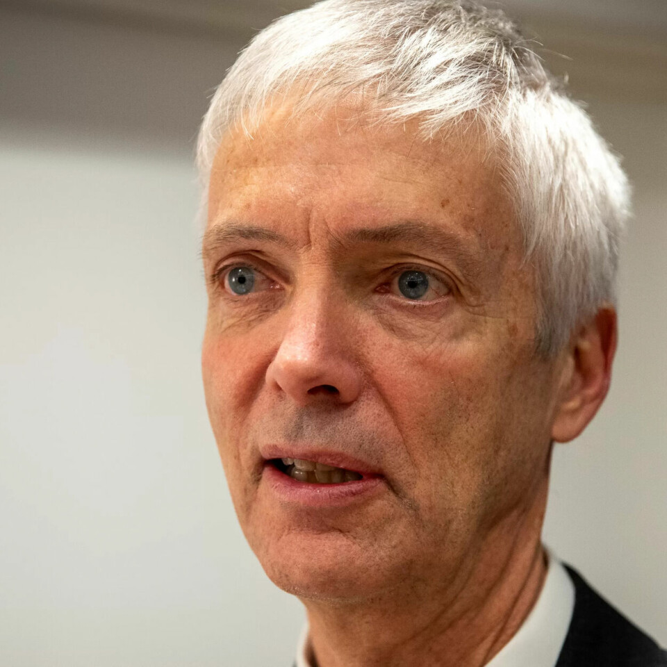 ARBEIDSTAKERS PLIKTER: Sysselsettingsutvalget foreslo også å forsterke den sykmeldtes plikt til selv å bidra til å komme tilbake i arbeid. Det kan gi arbeidsgiver bedre muligheter til å oppfylle tilretteleggingsplikten, mener professor Steinar Holden, som ledet utvalget. ARBEIDSTAKERS PLIKTER: Sysselsettingsutvalget foreslo også å forsterke den sykmeldtes plikt til selv å bidra til å komme tilbake i arbeid. Det kan gi arbeidsgiver bedre muligheter til å oppfylle tilretteleggingsplikten, mener professor Steinar Holden, som ledet utvalget.