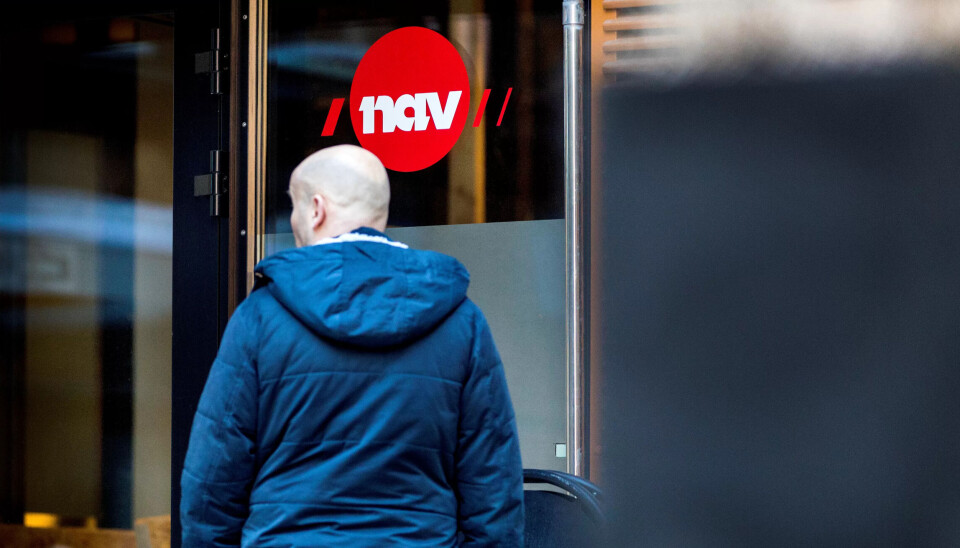 – Hvis en også lykkes med å redusere frafallet fra arbeidslivet, og få færre uføre og flere i jobb, da vil gevinsten være veldig stor, sier økonomiprofessoren. – Hvis en også lykkes med å redusere frafallet fra arbeidslivet, og få færre uføre og flere i jobb, da vil gevinsten være veldig stor, sier økonomiprofessoren.