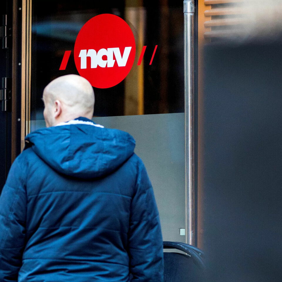 – Hvis en også lykkes med å redusere frafallet fra arbeidslivet, og få færre uføre og flere i jobb, da vil gevinsten være veldig stor, sier økonomiprofessoren. – Hvis en også lykkes med å redusere frafallet fra arbeidslivet, og få færre uføre og flere i jobb, da vil gevinsten være veldig stor, sier økonomiprofessoren.