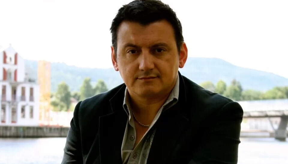 OPPGITT: Hovedtillitsvalgt Alvaro Fernandez-Montenegro er en del av heltidslaget i Drammen, og er overraska over at kommunen nå har utlyst så mange deltidsstillinger. OPPGITT: Hovedtillitsvalgt Alvaro Fernandez-Montenegro er en del av heltidslaget i Drammen, og er overraska over at kommunen nå har utlyst så mange deltidsstillinger.