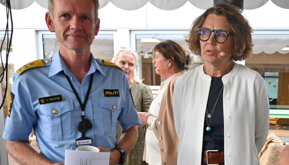 Politidirektør Håkon Skulstad, sammen med konsernsjef Tone Wille. Politidirektør Håkon Skulstad, sammen med konsernsjef Tone Wille.