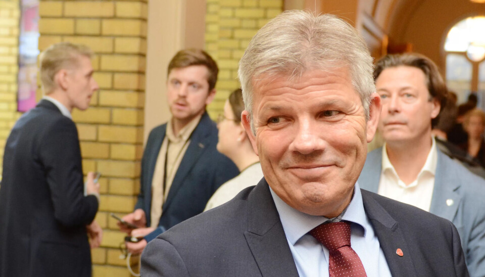 MER PENGER: – Vi skal fortsette å styrke kommuneøkonomien, sier kommunal- og distriktsminister Bjørnar Skjæran.