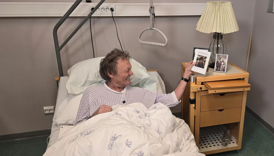 MEST MULIG TROVERDIG: Erling har demens og må på et opphold på sykehjemmet. Hvordan skal han han tas i mot på best mulig måte? Det lærer man om i kurset i personsentrert demensomsorg. Erling spilles av skuespiller Jon Nyutstumo. MEST MULIG TROVERDIG: Erling har demens og må på et opphold på sykehjemmet. Hvordan skal han han tas i mot på best mulig måte? Det lærer man om i kurset i personsentrert demensomsorg. Erling spilles av skuespiller Jon Nyutstumo.