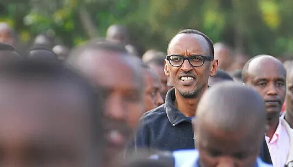 DRAPSMENN I NORGE: På bildet går Rwandas president og tidligere militærleder Paul Kagame i en mars i 2013 for å minnes offrene for massakrene i 1994. Kagames myndigheter mener det skjuler seg flere folk som har deltatt i folkemordet i 1994 i Norge. DRAPSMENN I NORGE: På bildet går Rwandas president og tidligere militærleder Paul Kagame i en mars i 2013 for å minnes offrene for massakrene i 1994. Kagames myndigheter mener det skjuler seg flere folk som har deltatt i folkemordet i 1994 i Norge.