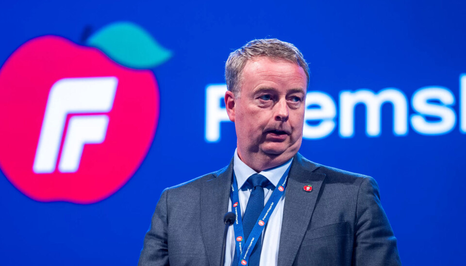 AVVIKLE: Terje Søviknes og resten av Frp vil avvikle fylkeskommunen. AVVIKLE: Terje Søviknes og resten av Frp vil avvikle fylkeskommunen.