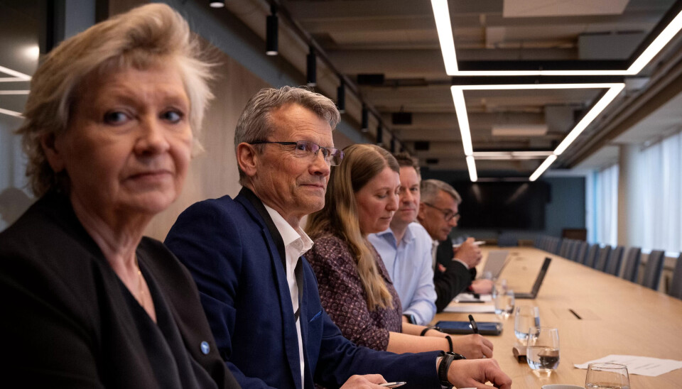 I andre halvdel av november får Kari T. Nodli (f.v., Akademikerne), Egil André Aas (LO Stat) og Guro Elisabeth Lind (Unio) resultatet av årets lønnsoppgjør i staten. I andre halvdel av november får Kari T. Nodli (f.v., Akademikerne), Egil André Aas (LO Stat) og Guro Elisabeth Lind (Unio) resultatet av årets lønnsoppgjør i staten.