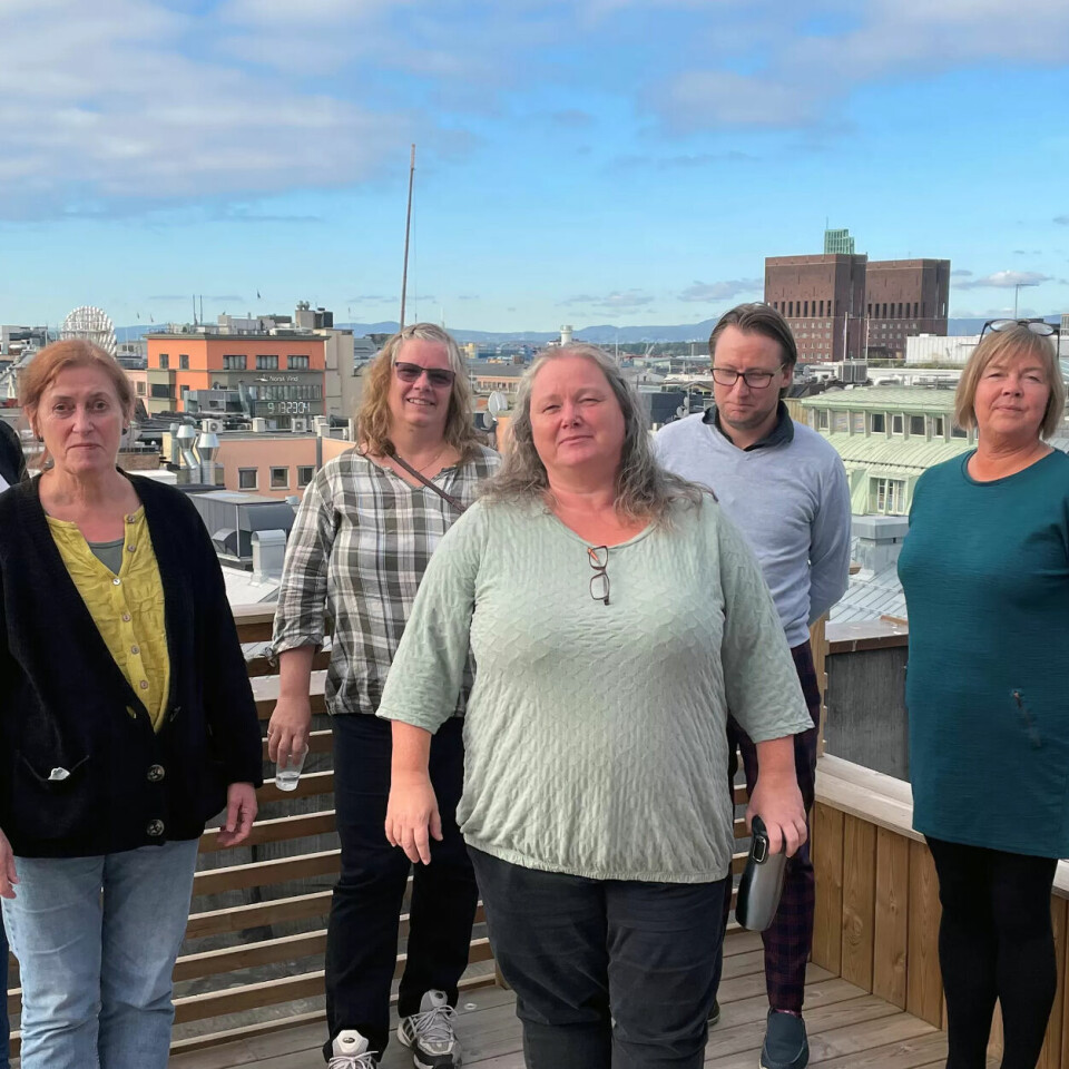Fagforbundets forhandlingsdelegasjon. Fra venstre: Kathrine Forsdahl, Sissel Strand, Beth Nordahl, Tatjana Schancke, Per Egil Johansen, Sissel Hallem og Kai Nygård. Fagforbundets forhandlingsdelegasjon. Fra venstre: Kathrine Forsdahl, Sissel Strand, Beth Nordahl, Tatjana Schancke, Per Egil Johansen, Sissel Hallem og Kai Nygård.