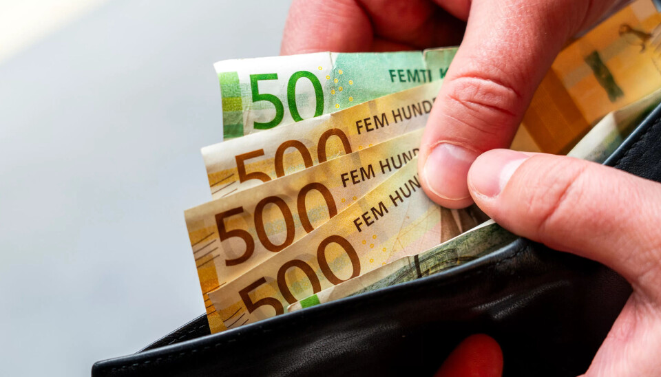 FORKJELL PÅ FOLK: I noen få jobber er månedslønna over 185.000 kroner. FORKJELL PÅ FOLK: I noen få jobber er månedslønna over 185.000 kroner.