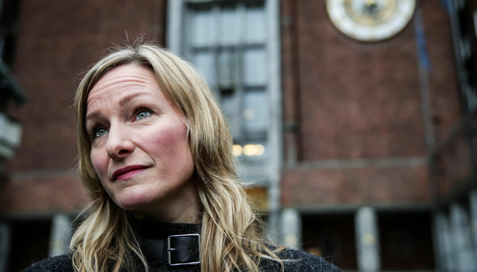 MÅ VENTE: Eldrebyråd Inga Marte Thorkildsen (SV) vil prioritere ideelle aktører i velferden, men får lange juridiske prosesser i fanget. MÅ VENTE: Eldrebyråd Inga Marte Thorkildsen (SV) vil prioritere ideelle aktører i velferden, men får lange juridiske prosesser i fanget.