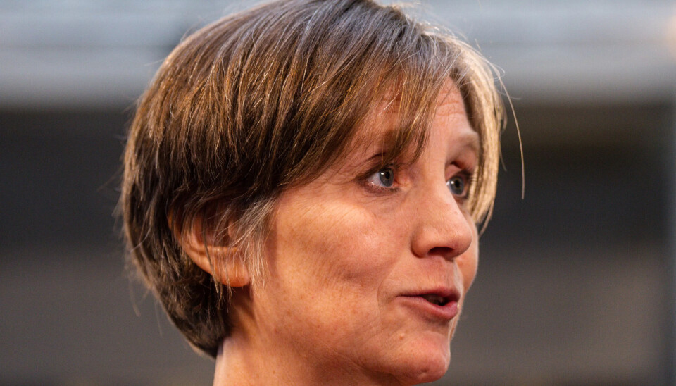 Barneminister Kjersti Toppe (Sp) reagerer skarpt på opplysninger om at Barnevernet kan ha brutt loven når de har plassert barn på strengt fortrolig adresse. Barneminister Kjersti Toppe (Sp) reagerer skarpt på opplysninger om at Barnevernet kan ha brutt loven når de har plassert barn på strengt fortrolig adresse.