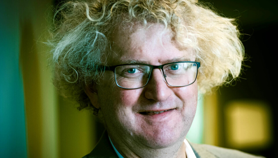 LØNNSOPPGJØRET: – Det er vanskelig å definere hva som er konkurranseutsatt når alt er mobilt, mener sjeføkonom Jan Ludvig Andreassen i Eika Gruppen. Han kaller frontfagsmodellen antikvarisk. LØNNSOPPGJØRET: – Det er vanskelig å definere hva som er konkurranseutsatt når alt er mobilt, mener sjeføkonom Jan Ludvig Andreassen i Eika Gruppen. Han kaller frontfagsmodellen antikvarisk.