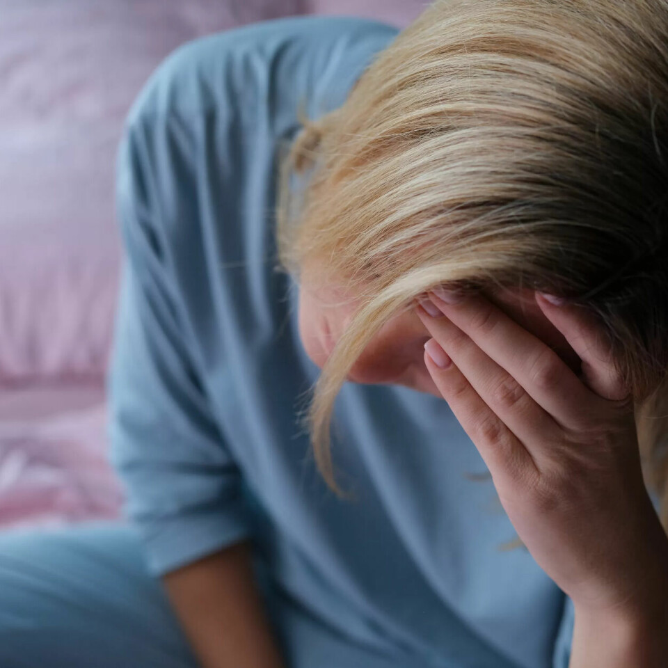 KVINNEHELSE: Kvinner har høyere sykefravær enn menn, og flere kvinner er uføre, viser ny rapport. KVINNEHELSE: Kvinner har høyere sykefravær enn menn, og flere kvinner er uføre, viser ny rapport.