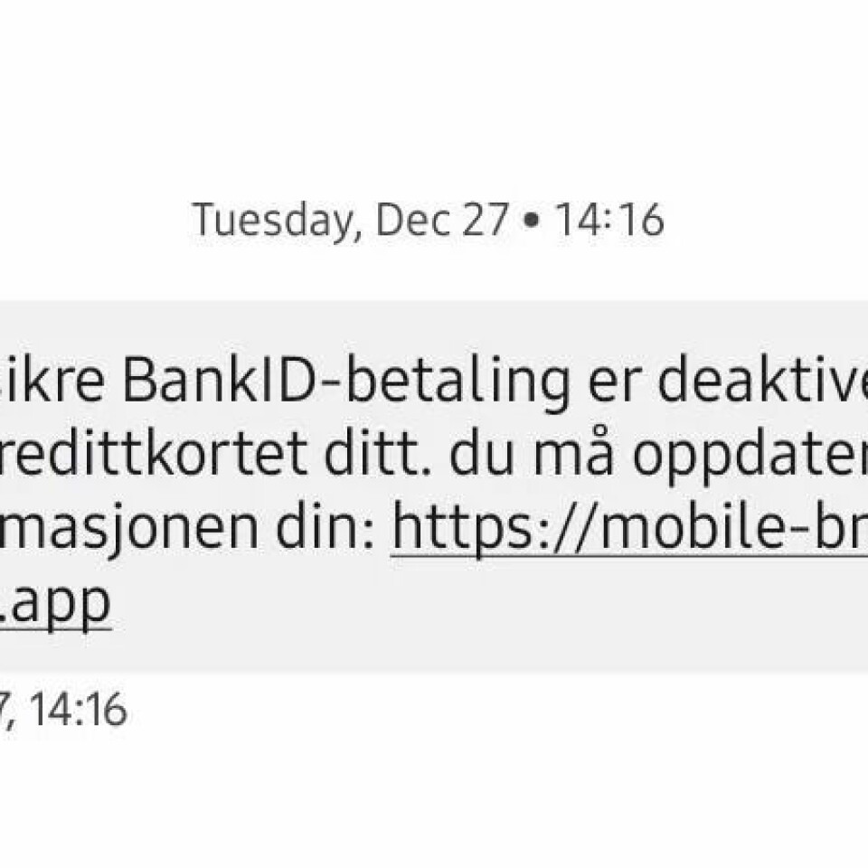 SVINDEL: Thomas Bekkenes fekk denne sms`ein i desember: – Eit klassisk svindelforsøk der dei vil ha pengane dine eller bruke deg til å logge seg inn på jobben din, seier beredskapssjefen og IT-sikkerheitskonsulenten. SVINDEL: Thomas Bekkenes fekk denne sms`ein i desember: – Eit klassisk svindelforsøk der dei vil ha pengane dine eller bruke deg til å logge seg inn på jobben din, seier beredskapssjefen og IT-sikkerheitskonsulenten.