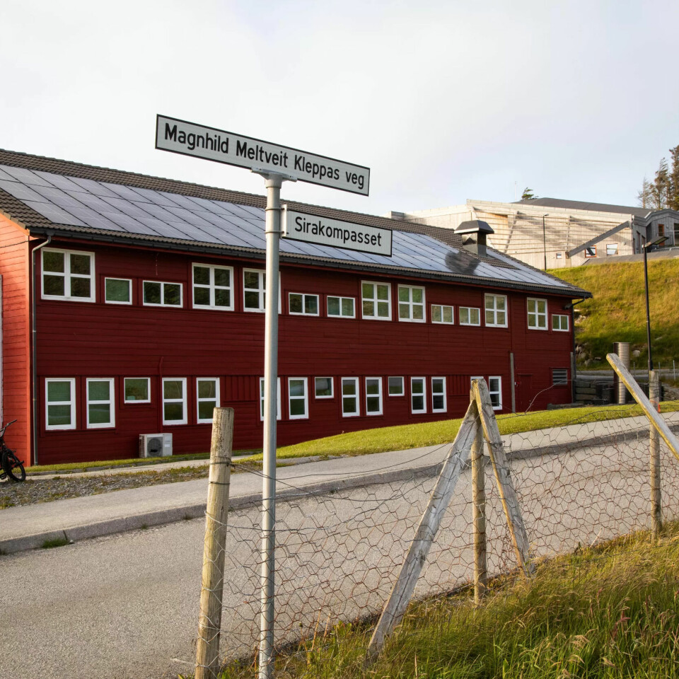 Daværende kommunalminister Magnhild Meltveit Kleppa fikk veien oppkalt etter seg fordi hun sørget for midler til å bygge ny skole på Utsira Daværende kommunalminister Magnhild Meltveit Kleppa fikk veien oppkalt etter seg fordi hun sørget for midler til å bygge ny skole på Utsira
