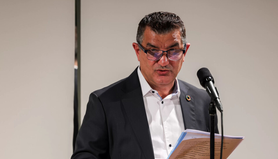 IKKE HELT PLANLAGT: Styreleder Jafar Altememy trodde de ansatte skulle juble da han presenterte ukas budskap. Det ble ikke helt sånn. IKKE HELT PLANLAGT: Styreleder Jafar Altememy trodde de ansatte skulle juble da han presenterte ukas budskap. Det ble ikke helt sånn.