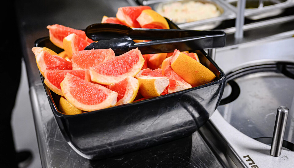 SUNT: Her er det mye grønnsaker og frukt og allergivennlig mat servert hver dag. SUNT: Her er det mye grønnsaker og frukt og allergivennlig mat servert hver dag.