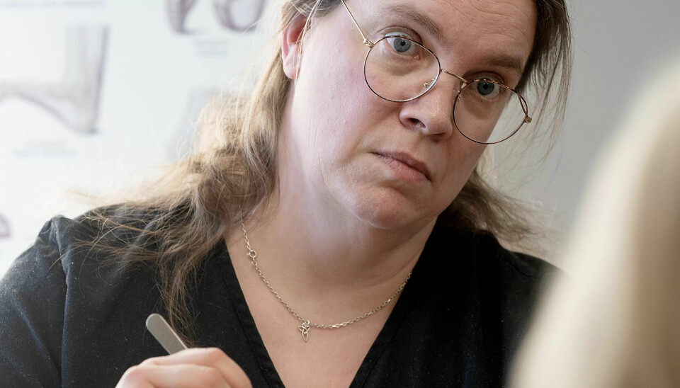 LAV STATUS: Marianne Symes mener manglende henvisnings- og refusjonsrett gjenspeiler statusen til yrket hennes. LAV STATUS: Marianne Symes mener manglende henvisnings- og refusjonsrett gjenspeiler statusen til yrket hennes.