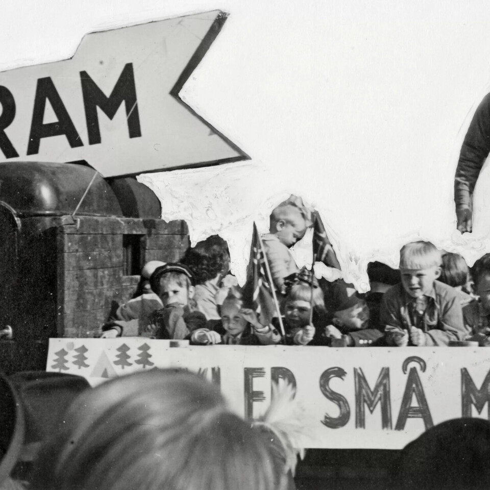 UNGDOM: Fra Framfylkingens seksjon i 1. mai -demonstrasjonen i Oslo, 1936. UNGDOM: Fra Framfylkingens seksjon i 1. mai -demonstrasjonen i Oslo, 1936.
