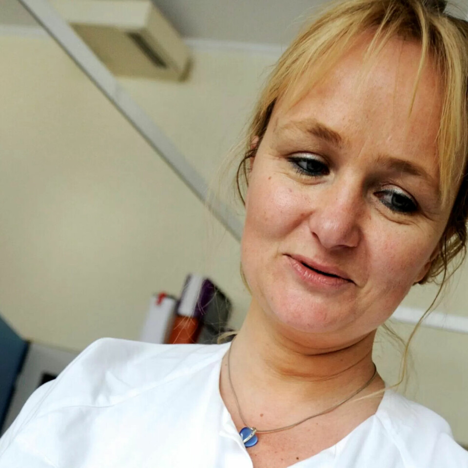 FAGBREV ER BRA: – Det er ikke riktig at du må ta høgskoleutdanning for å få full jobb, mener Iren Luther. Foto: Sissel M. Rasmussen FAGBREV ER BRA: – Det er ikke riktig at du må ta høgskoleutdanning for å få full jobb, mener Iren Luther. Foto: Sissel M. Rasmussen