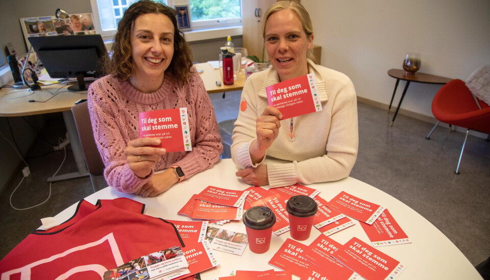 TRØNDERVALG: Sonia Tangen (t.v) og Hege Rovik i Fagforbundet Trondheim ber medlemmene bruke stemmeretten. De planlegger mange typer aksjoner for å sikre fortsatt rødgrønt styre i byen. TRØNDERVALG: Sonia Tangen (t.v) og Hege Rovik i Fagforbundet Trondheim ber medlemmene bruke stemmeretten. De planlegger mange typer aksjoner for å sikre fortsatt rødgrønt styre i byen.