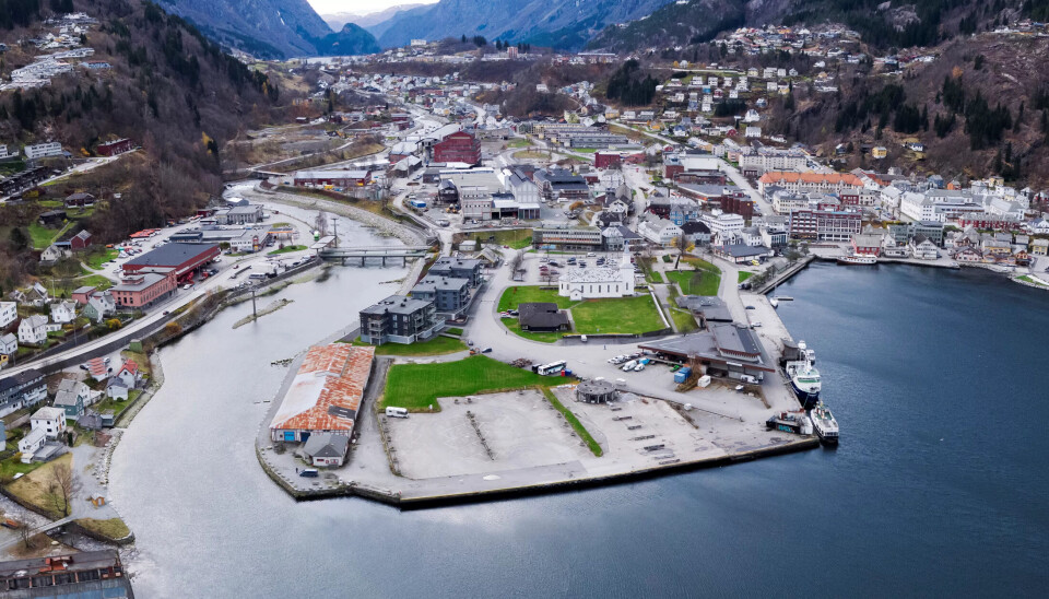 ROLIG PÅ VENT: I dag renner Opo rolig gjennom byen Odda. I framtiden vil en flom som i 2014 komme på nytt, og det vil skje hyppigere enn før. ROLIG PÅ VENT: I dag renner Opo rolig gjennom byen Odda. I framtiden vil en flom som i 2014 komme på nytt, og det vil skje hyppigere enn før.