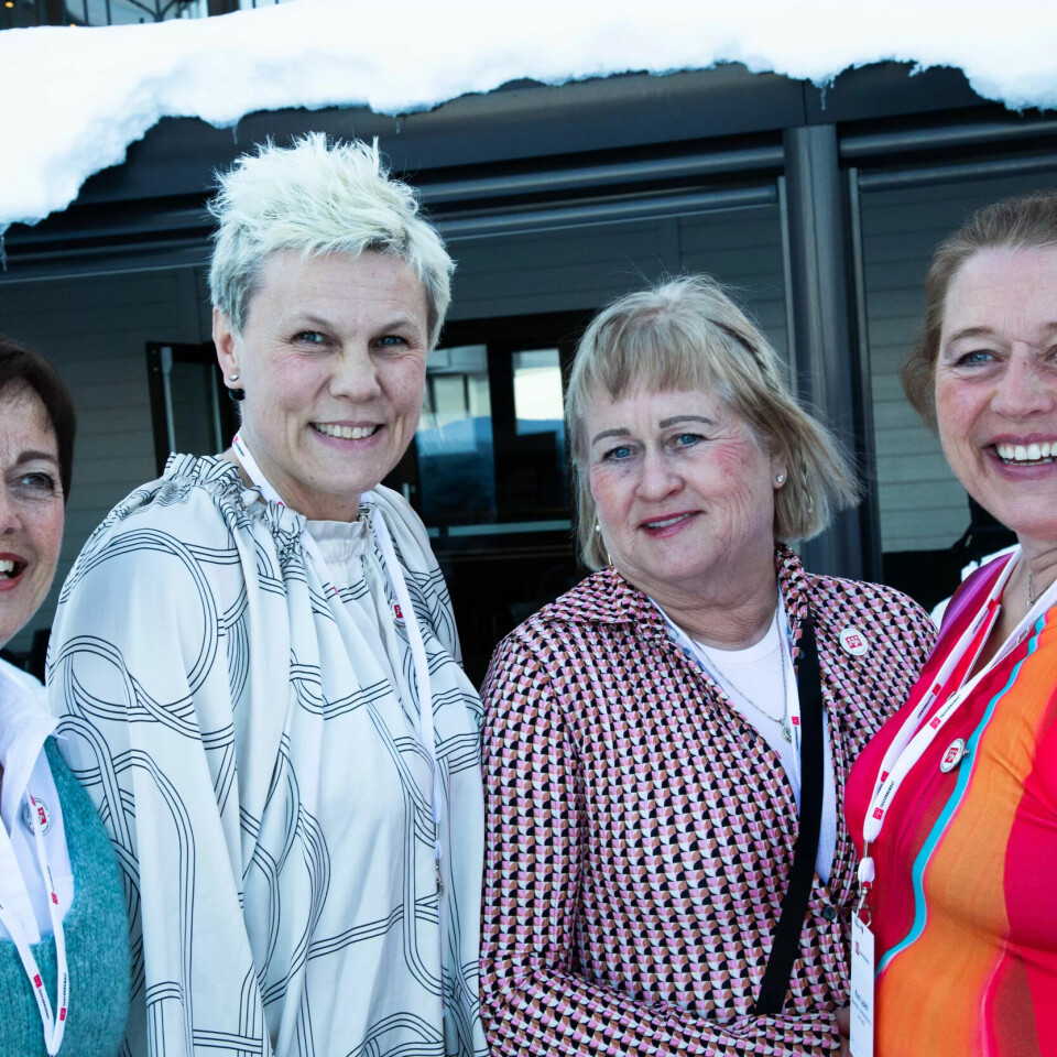 FAGGRUPPE: Barnepleiere samlet på konferanse. Eva Lill Coyle, Anne Rigmor Eliassen, Sonja Waagaard og Klara Lybekk FAGGRUPPE: Barnepleiere samlet på konferanse. Eva Lill Coyle, Anne Rigmor Eliassen, Sonja Waagaard og Klara Lybekk