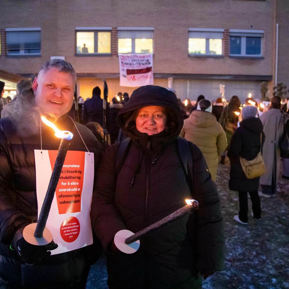 SAMMEN:: Tidligere pasient Stein Petter Jakobsen og tillitsvalgt Inger-Mette Roman står sammen mot nedleggelse SAMMEN:: Tidligere pasient Stein Petter Jakobsen og tillitsvalgt Inger-Mette Roman står sammen mot nedleggelse