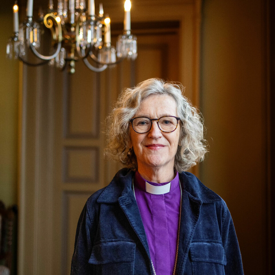 OVERGANGEN: – Jeg tror den blir rar, men jeg tror det er sunt. Jeg er jo prest, sier biskop Veiteberg om overgangen fra til gateprest. OVERGANGEN: – Jeg tror den blir rar, men jeg tror det er sunt. Jeg er jo prest, sier biskop Veiteberg om overgangen fra til gateprest.