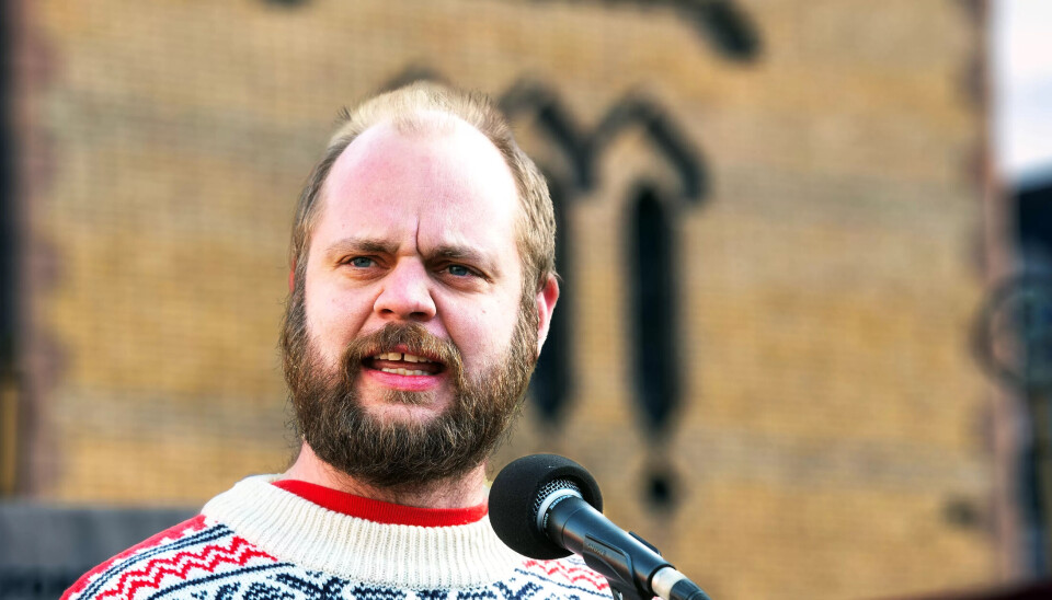 SMÅPENGER: Mimir Kristjansson sier dette bare blir småpenger for de som har minst. SMÅPENGER: Mimir Kristjansson sier dette bare blir småpenger for de som har minst.