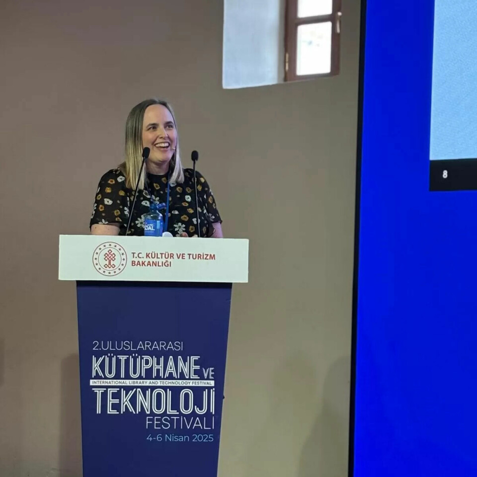 KI OG BIBLIOTEK: Tone Larssen Rogne snakket om bruken av KI i bibliotek i Norge og Nasjonalbiblioteket sin innsats på feltet under Library and technology festival i Istanbul, Tyrkia. KI OG BIBLIOTEK: Tone Larssen Rogne snakket om bruken av KI i bibliotek i Norge og Nasjonalbiblioteket sin innsats på feltet under Library and technology festival i Istanbul, Tyrkia.