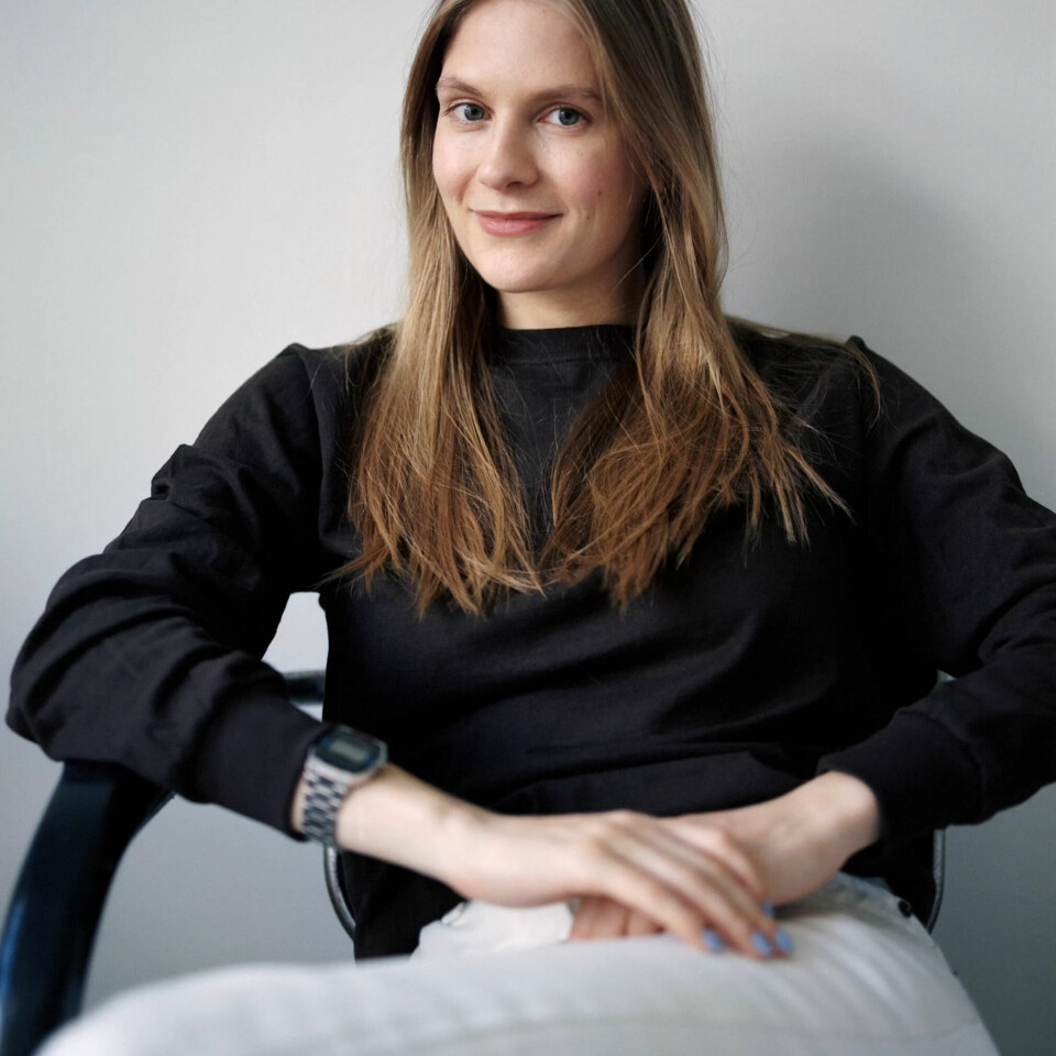 MISJON: Emma Holten vil synliggjøre det usynlige arbeidet som legges ned av både betalte og ubetalte omsorgsarbeidere. MISJON: Emma Holten vil synliggjøre det usynlige arbeidet som legges ned av både betalte og ubetalte omsorgsarbeidere.