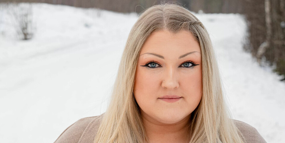 Nå vil helsefagarbeider Anna Linnea (29) hjelpe andre jenter: – Jeg har vært redd og trodd at nå dør jeg