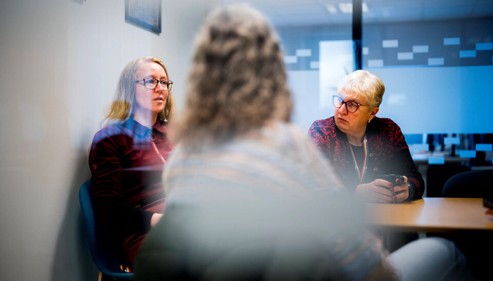 Hun jobbet på Nav-bygget da det ble påtent: – De kastet tennvæske mot meg