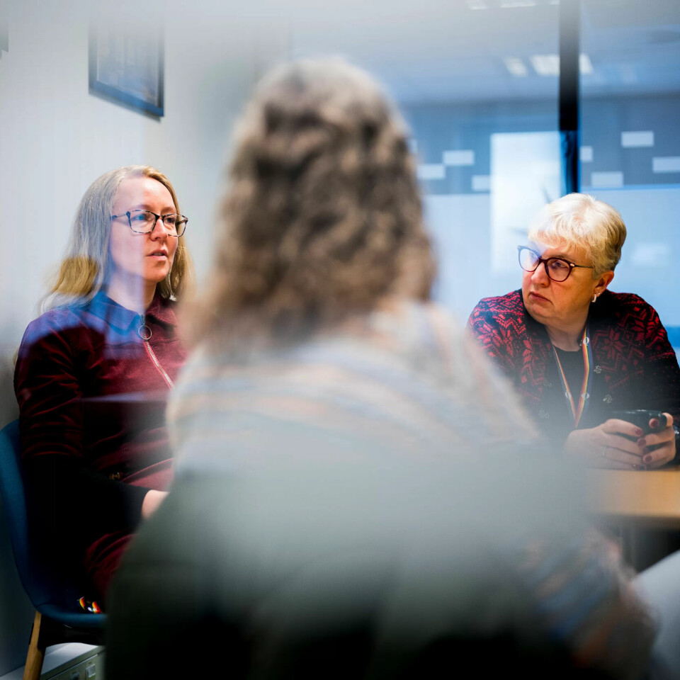 Hun jobbet på Nav-bygget da det ble påtent: – De kastet tennvæske mot meg