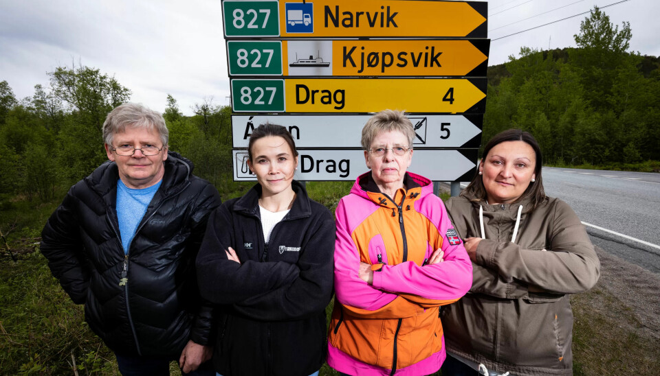 I KONFLIKTLAND: Ansatte opplever stor usikkerhet etter at kommunereformen bråstoppet. Ellen-Marita Knutsen, leder av Fagforbundet Tysfjord, May-Sissel Thomassen, htv i Tysfjord, sammen med leder av Fagforbundet Hamarøy, Hilda Egerdahl og htv Svein Larsen. I KONFLIKTLAND: Ansatte opplever stor usikkerhet etter at kommunereformen bråstoppet. Ellen-Marita Knutsen, leder av Fagforbundet Tysfjord, May-Sissel Thomassen, htv i Tysfjord, sammen med leder av Fagforbundet Hamarøy, Hilda Egerdahl og htv Svein Larsen.
