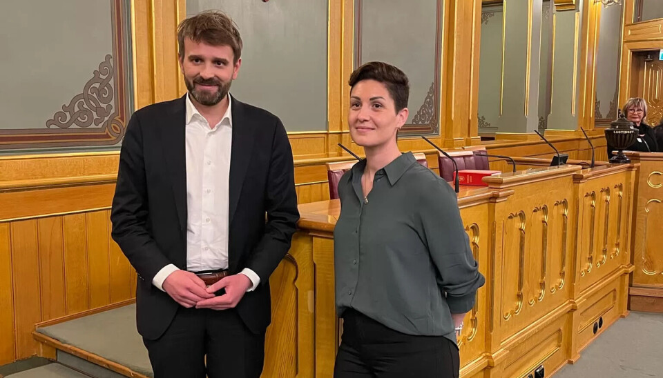 MINISTERMØTE: Jan Christian Vestre og Sara Henriksen i Stortinget MINISTERMØTE: Jan Christian Vestre og Sara Henriksen i Stortinget