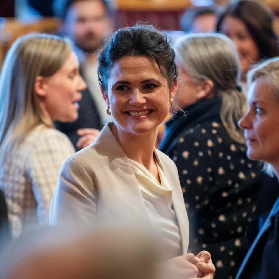 TA TAK: Kari Nessa Nordtun mener lærerne må kunne gripe inn fysisk. TA TAK: Kari Nessa Nordtun mener lærerne må kunne gripe inn fysisk.