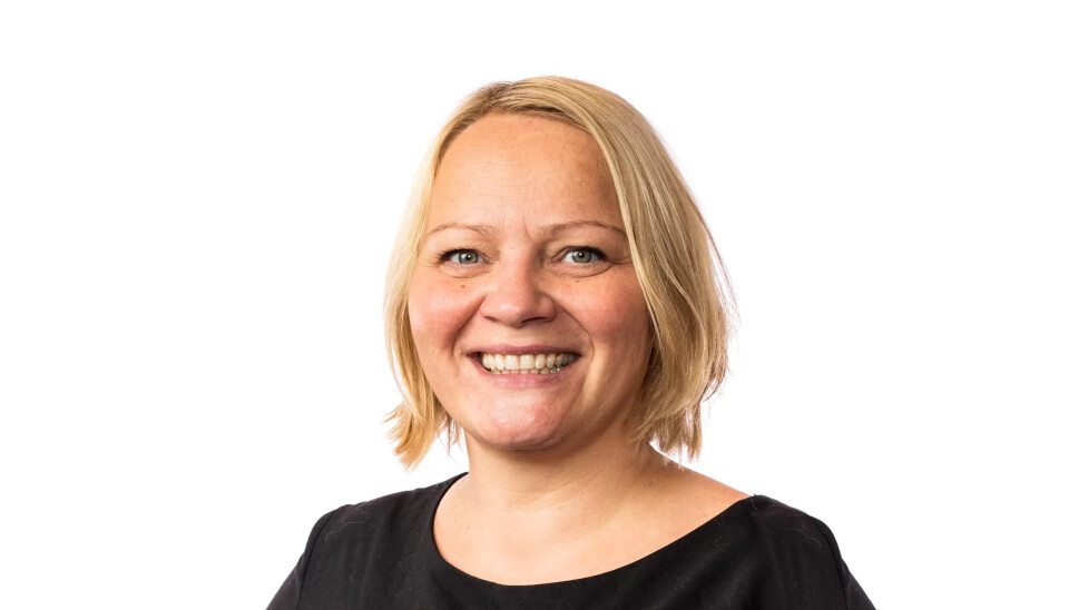 SV-politiker og medlem i Fagforbundet, Mona Lill Fagerås, fikk brudd i ryggen, men kapret såvidt det siste mandatet i Nordland etter en spennende fintelling av stemmene. SV-politiker og medlem i Fagforbundet, Mona Lill Fagerås, fikk brudd i ryggen, men kapret såvidt det siste mandatet i Nordland etter en spennende fintelling av stemmene.