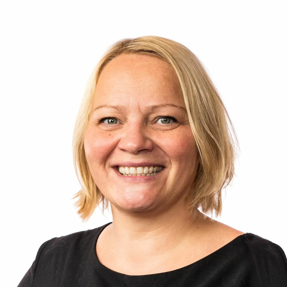 SV-politiker og medlem i Fagforbundet, Mona Lill Fagerås, fikk brudd i ryggen, men kapret såvidt det siste mandatet i Nordland etter en spennende fintelling av stemmene. SV-politiker og medlem i Fagforbundet, Mona Lill Fagerås, fikk brudd i ryggen, men kapret såvidt det siste mandatet i Nordland etter en spennende fintelling av stemmene.