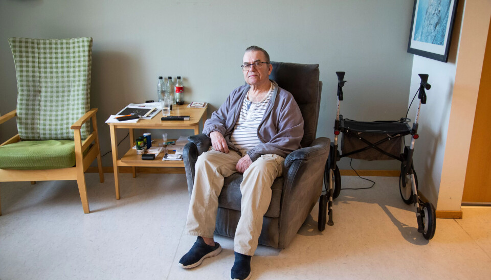 ROS: Stein Lie skryter av sykehjemmet og sier han har det tipp topp. ROS: Stein Lie skryter av sykehjemmet og sier han har det tipp topp.