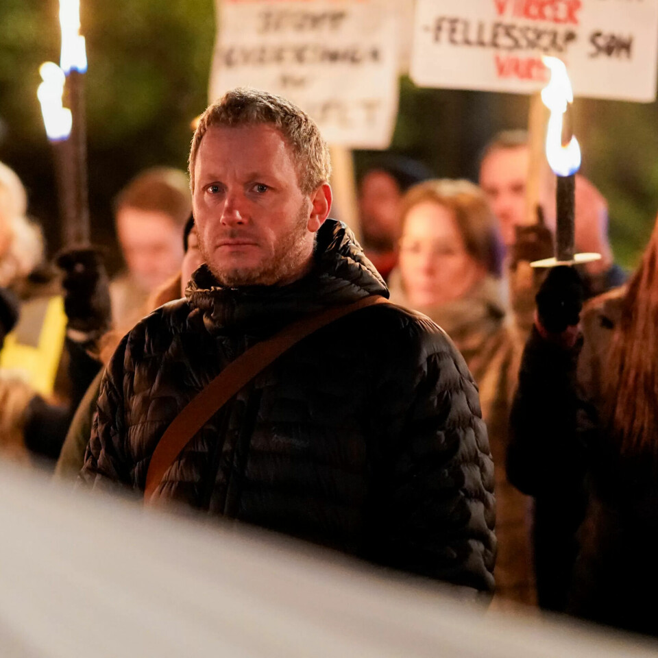 DEMONSTRERER: – Vi er mange som demonstrerer i Oslo og Trondheim i kveld, fordi vi mener at behandlingstilbudet ikke bare skal måles i kroner og øre, men i livskvalitet og bedring, sier Jonas Finnby. DEMONSTRERER: – Vi er mange som demonstrerer i Oslo og Trondheim i kveld, fordi vi mener at behandlingstilbudet ikke bare skal måles i kroner og øre, men i livskvalitet og bedring, sier Jonas Finnby.