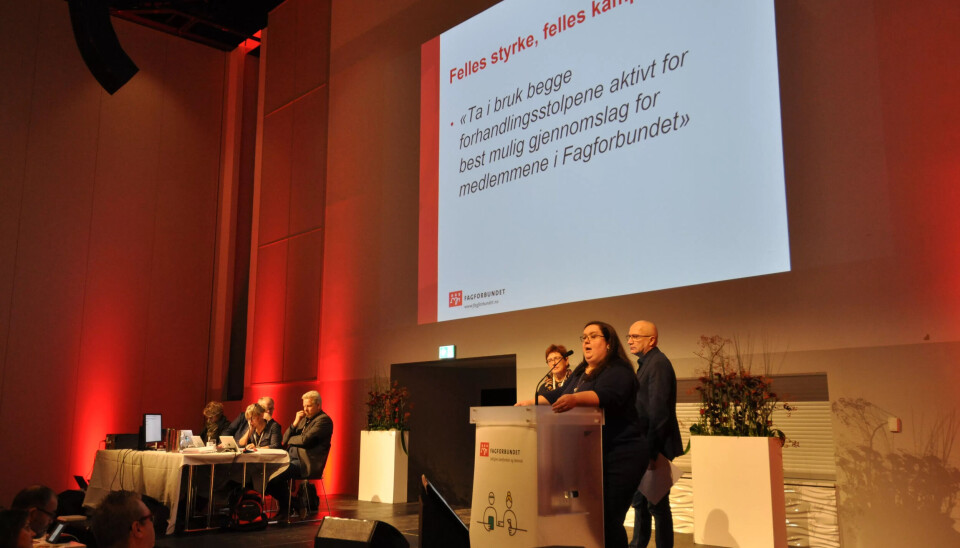 AKUTT HJELP: Akuttutvalget skal jobbe for å beholde og ta tilbake tjenester. Line Tollefsen, Rita Nilssen og Fredrik Stellander fra Fagforbundet Nordland. AKUTT HJELP: Akuttutvalget skal jobbe for å beholde og ta tilbake tjenester. Line Tollefsen, Rita Nilssen og Fredrik Stellander fra Fagforbundet Nordland.