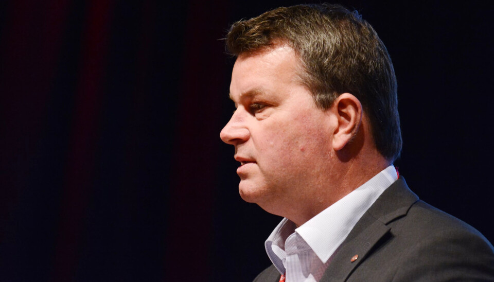 Flere unge kan få innpass på boligmarkedet med denne bankavtalen. Det gir mindre sosiale forskjeller, mener LO-leder Hans-Christian Gabrielsen. Flere unge kan få innpass på boligmarkedet med denne bankavtalen. Det gir mindre sosiale forskjeller, mener LO-leder Hans-Christian Gabrielsen.