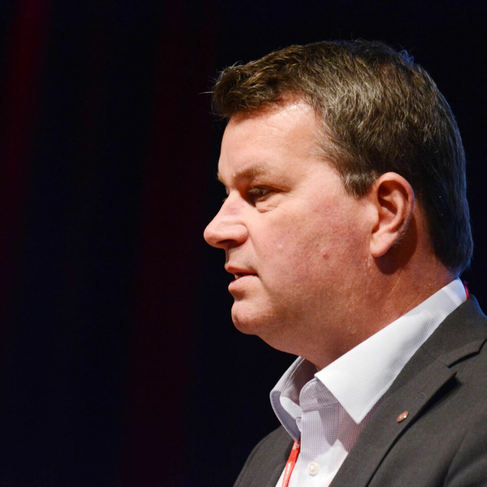 Flere unge kan få innpass på boligmarkedet med denne bankavtalen. Det gir mindre sosiale forskjeller, mener LO-leder Hans-Christian Gabrielsen. Flere unge kan få innpass på boligmarkedet med denne bankavtalen. Det gir mindre sosiale forskjeller, mener LO-leder Hans-Christian Gabrielsen.