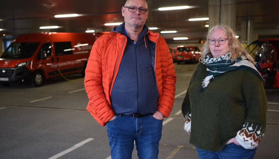 KRITISKE: Man behandler ikke lojalt ansatte sånn som dette, sier leder Jarle Eide i Fagforbundet Post Vestlandet (t.v.) . Et så stort krav og slike påstander kunne fått mange til å steile og gå rett i kjelleren. Det er ikke ok, istemmer tillitsvalgt Solfrid Træet. KRITISKE: Man behandler ikke lojalt ansatte sånn som dette, sier leder Jarle Eide i Fagforbundet Post Vestlandet (t.v.) . Et så stort krav og slike påstander kunne fått mange til å steile og gå rett i kjelleren. Det er ikke ok, istemmer tillitsvalgt Solfrid Træet.
