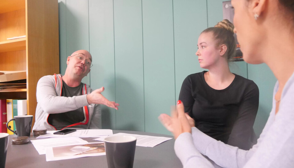 KRITISK: Stig Berntsen er tillitsvalgt i Fagforbundet Helse, Sosial og Velferd, Oslo. Han mener Fagforbundet-medlemmene Ida Haddock Kristoffersen og Vanessa Carvalho har blitt trakasserte. KRITISK: Stig Berntsen er tillitsvalgt i Fagforbundet Helse, Sosial og Velferd, Oslo. Han mener Fagforbundet-medlemmene Ida Haddock Kristoffersen og Vanessa Carvalho har blitt trakasserte.