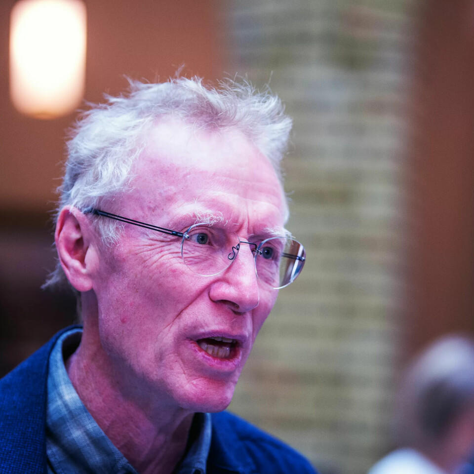 MOT ARBEIDSGIVERSIDA: – Vi bruker ikke mye tid på YS, Unio og Akademikerne, vi går mot arbeidsgiversiden nå, sier Steinar Krogstad. MOT ARBEIDSGIVERSIDA: – Vi bruker ikke mye tid på YS, Unio og Akademikerne, vi går mot arbeidsgiversiden nå, sier Steinar Krogstad.