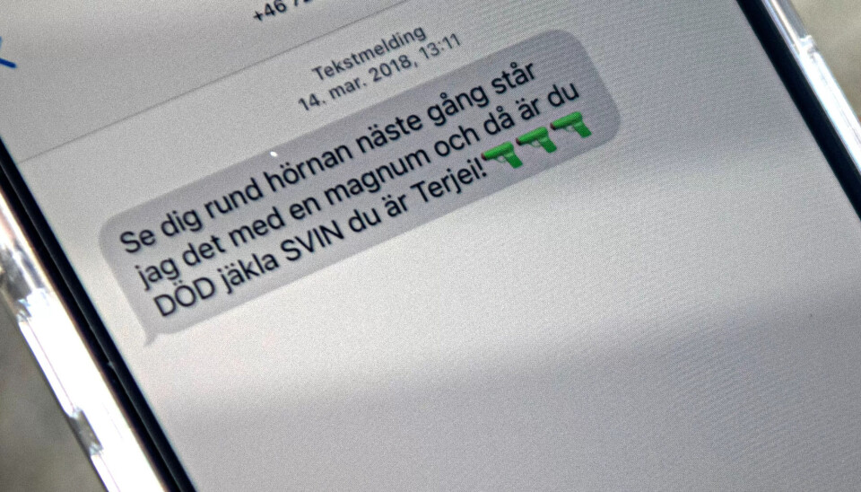HATET: Et eksempel på en melding mottatt av Tarjei. Dødstrusselen ble etterforsket av politet, uten resultat. HATET: Et eksempel på en melding mottatt av Tarjei. Dødstrusselen ble etterforsket av politet, uten resultat.